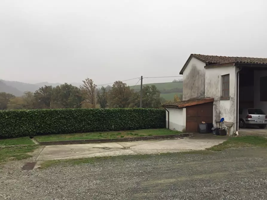 Immagine 27 di Trilocale in vendita  a Fornovo Di Taro