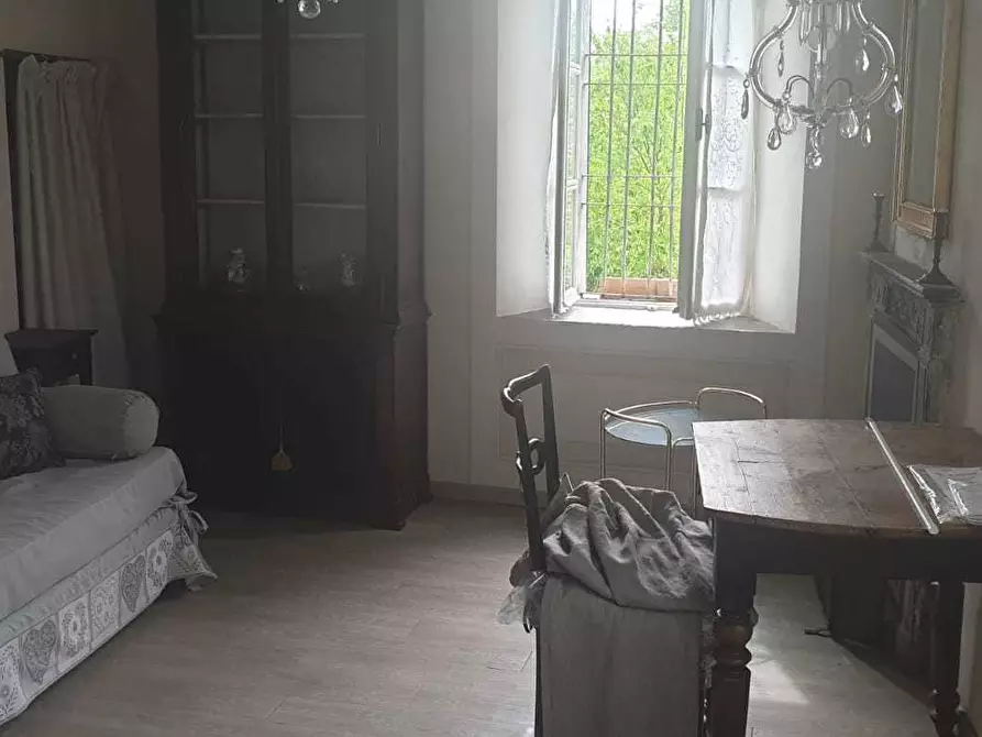 Immagine 6 di Bilocale in affitto  a Varano De' Melegari