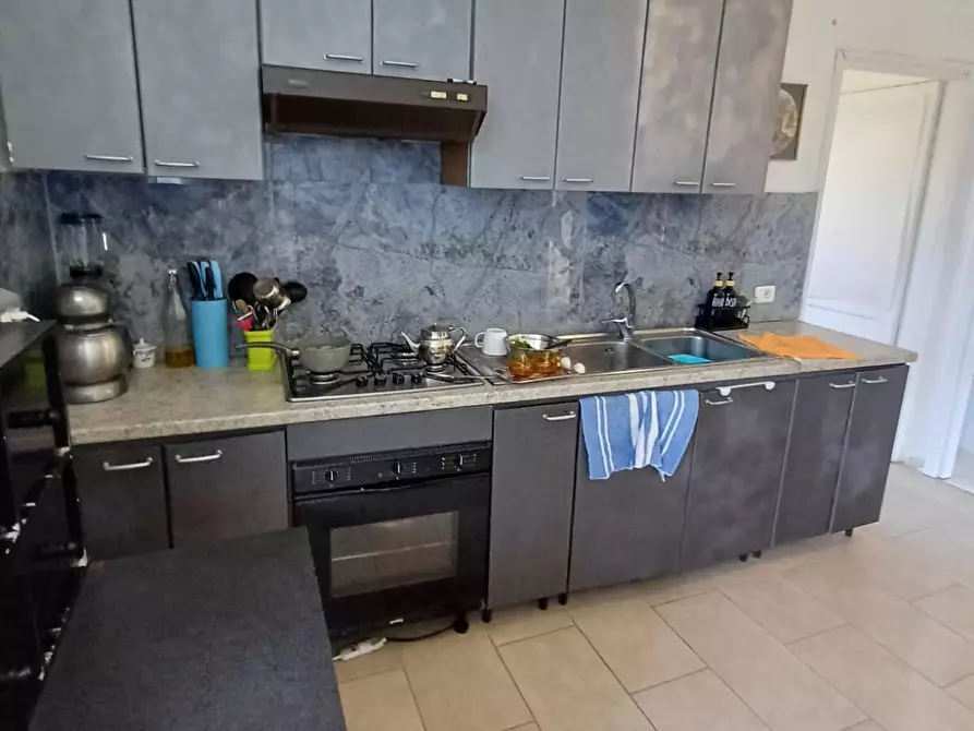 Immagine 14 di Trilocale in vendita  a Borgo Val Di Taro