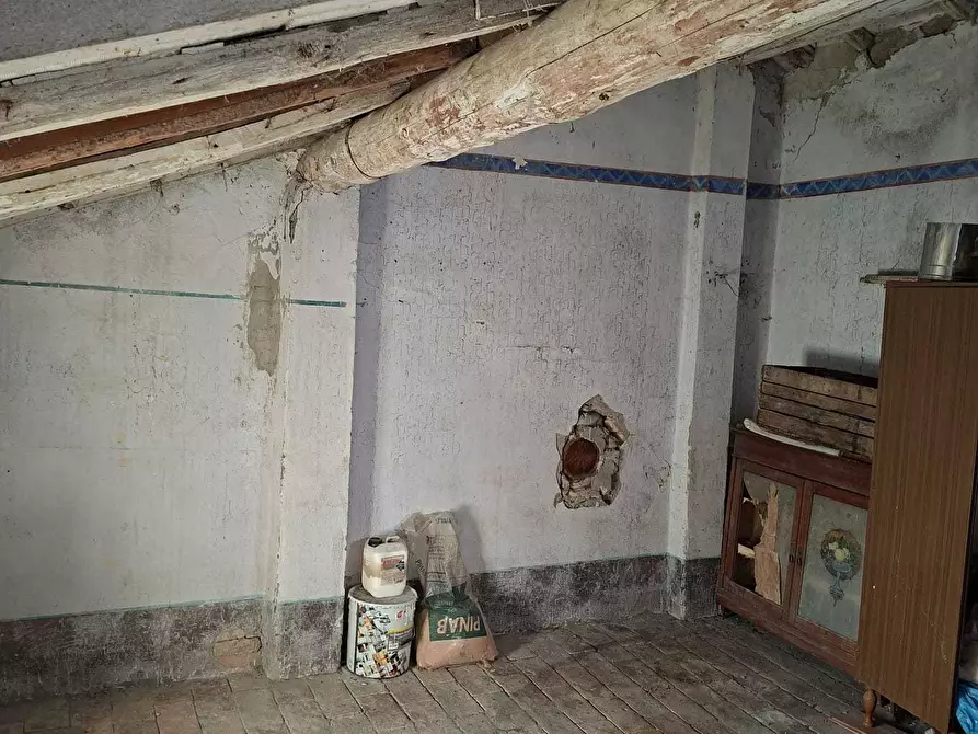 Immagine 31 di Porzione di casa in vendita  a Fornovo Di Taro