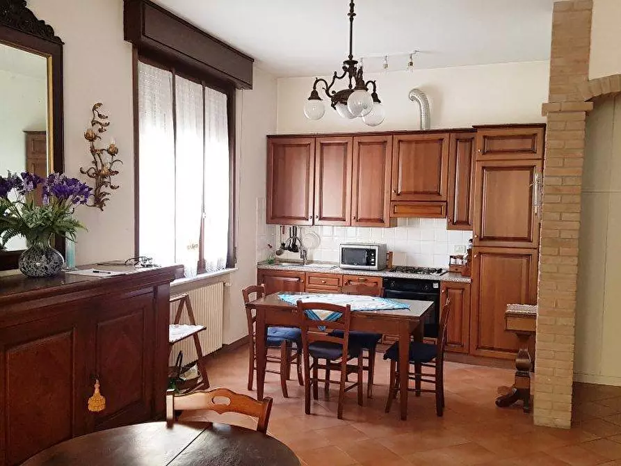 Immagine 4 di Casa bifamiliare in vendita  a Fornovo Di Taro