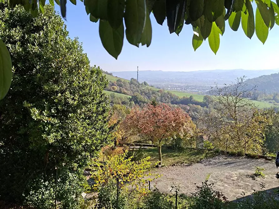 Immagine 3 di Porzione di casa in vendita  a Fornovo Di Taro