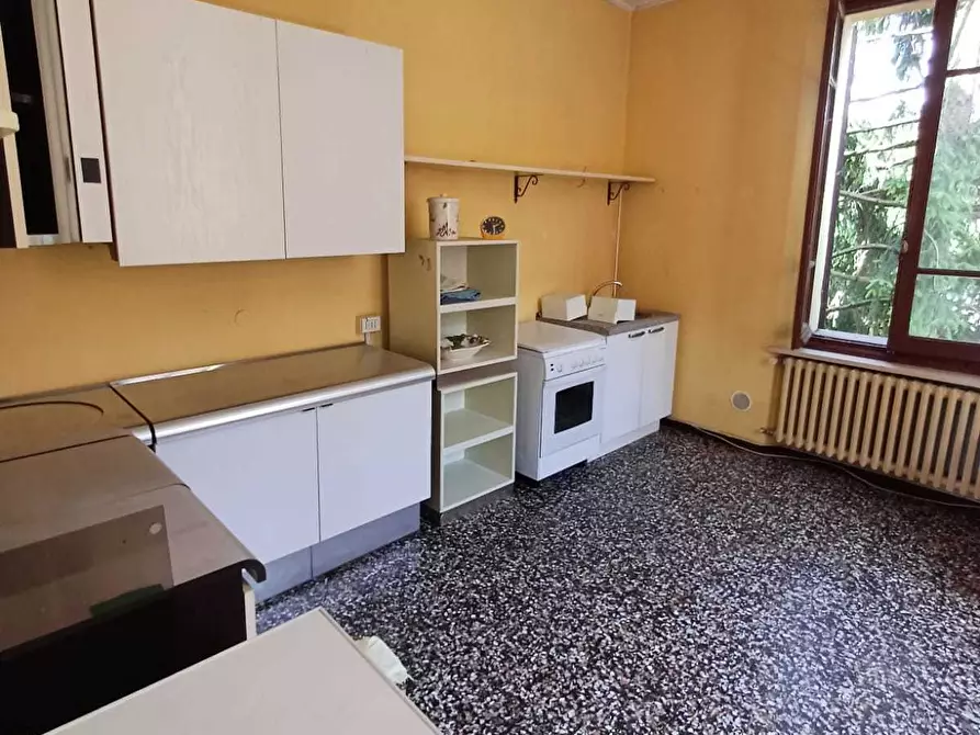 Immagine 5 di Trilocale in vendita  a Fornovo Di Taro