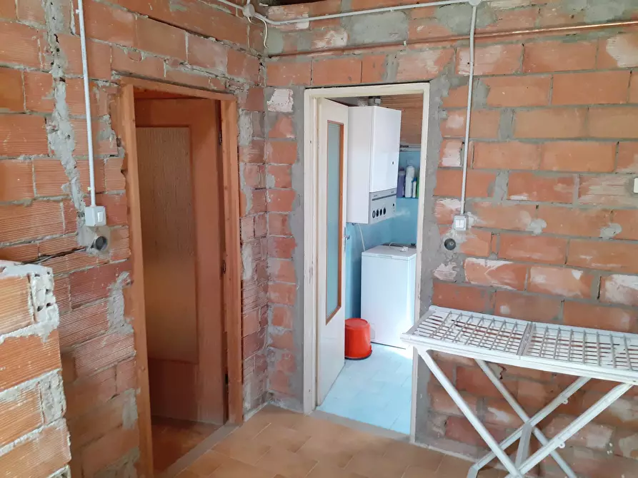 Immagine 21 di Terratetto in vendita  a Terenzo