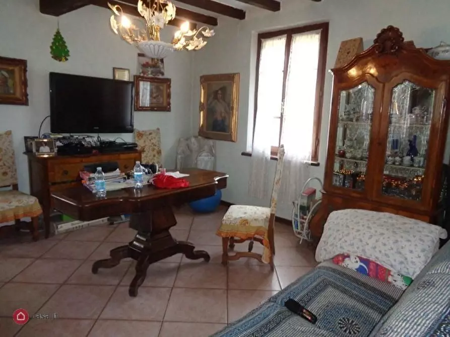 Immagine 5 di Casa indipendente in vendita  a Fornovo Di Taro