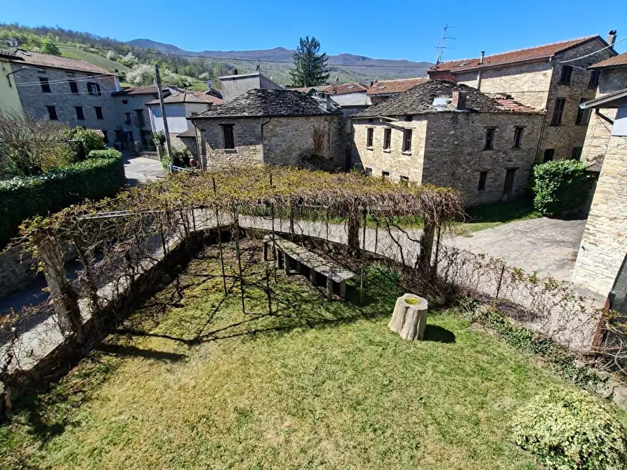 Immagine 20 di Casa indipendente in vendita  a Bore