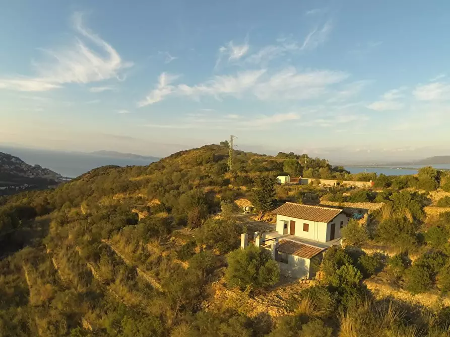 Immagine 1 di Casa indipendente in vendita  in località torre argentiera a Monte Argentario