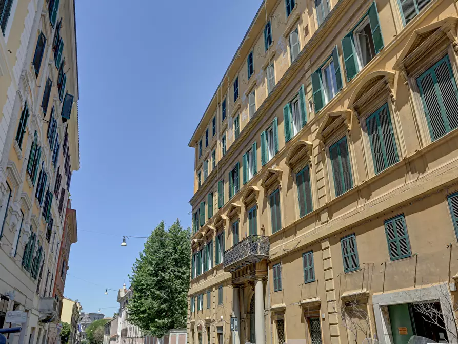 Immagine 23 di Trilocale in vendita  in VIA DI SAN GIOVANNI IN LATERANO 190 a Roma