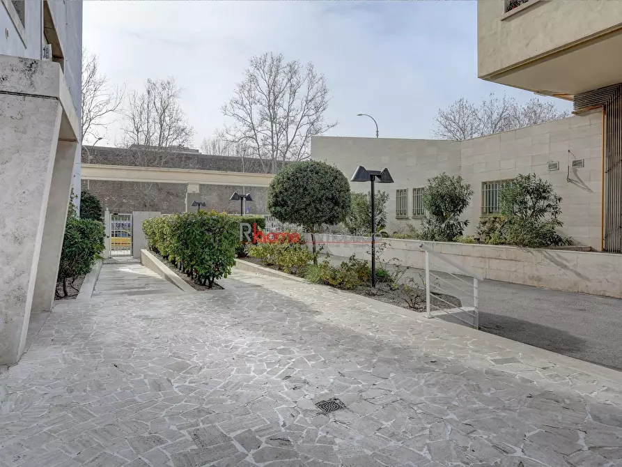 Immagine 24 di Appartamento in vendita  in Via Casilina 9 a Roma