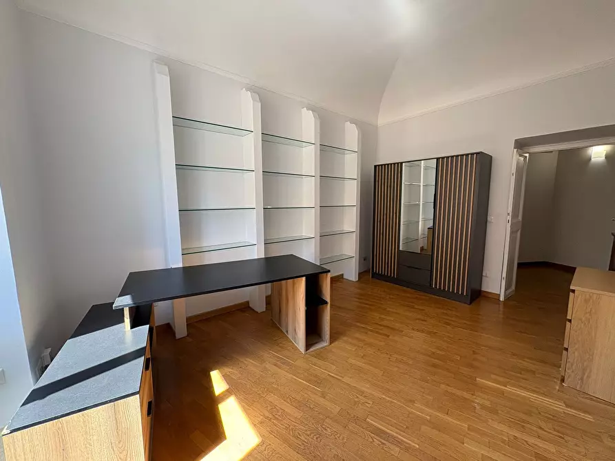 Immagine 2 di Trilocale in affitto  in Via di San Giovanni in Laterano 276 a Roma