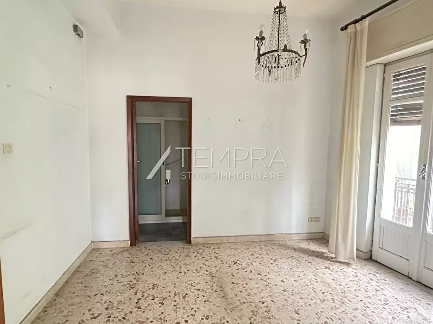 Immagine 8 di Casa indipendente in vendita  a Biancavilla