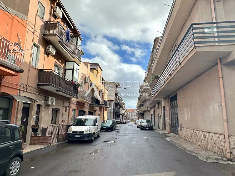 Immagine 29 di Appartamento in vendita  in via archeologica 12 a Adrano