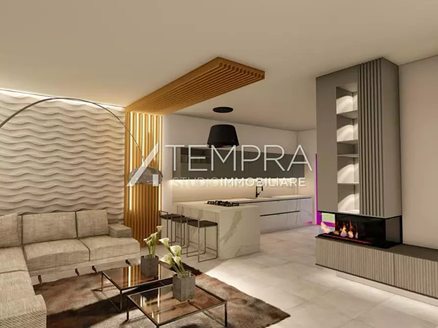 Immagine 2 di Appartamento in vendita  a Adrano