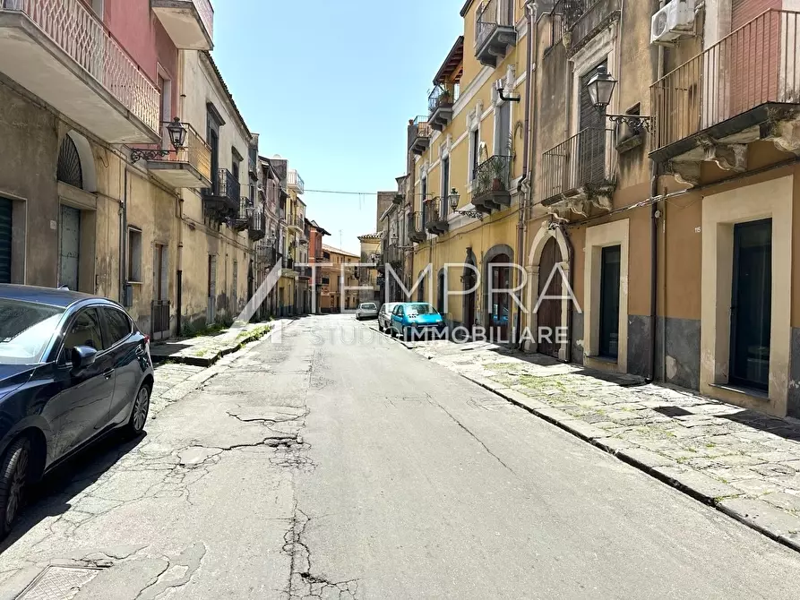 Immagine 24 di Casa indipendente in vendita  a Adrano