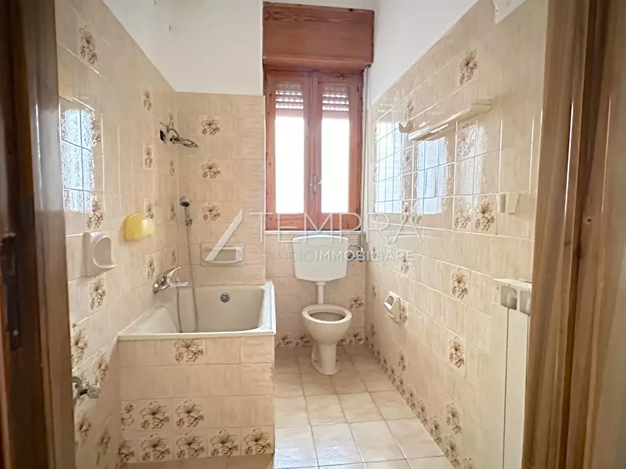 Immagine 18 di Appartamento in vendita  in Via Gaezza 3 a Adrano