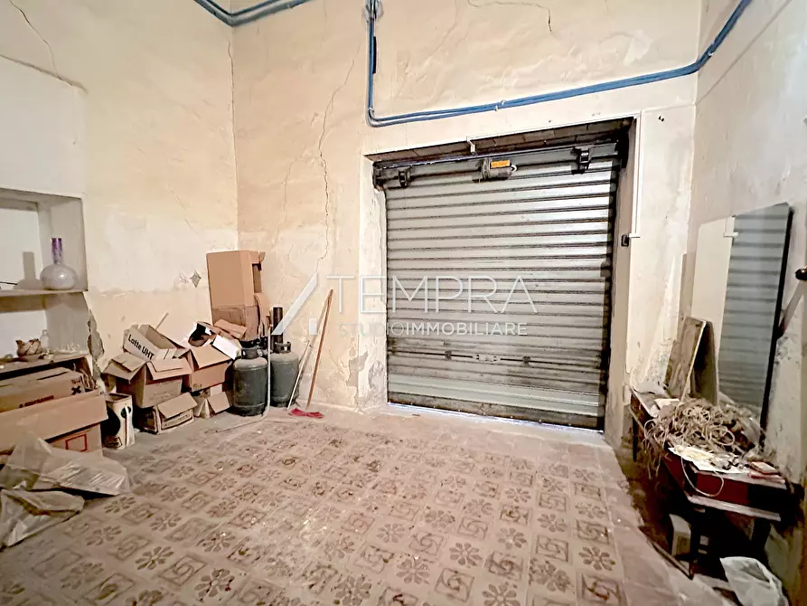 Immagine 21 di Casa indipendente in vendita  in Via Costa 22 a Adrano