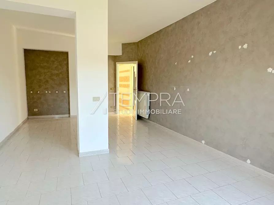 Immagine 10 di Appartamento in vendita  in Via Frans Kafka 1 a Adrano
