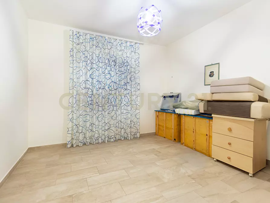 Immagine 35 di Pentalocale in vendita  in Viale Carmine Caruso 10 a Motta Sant'anastasia