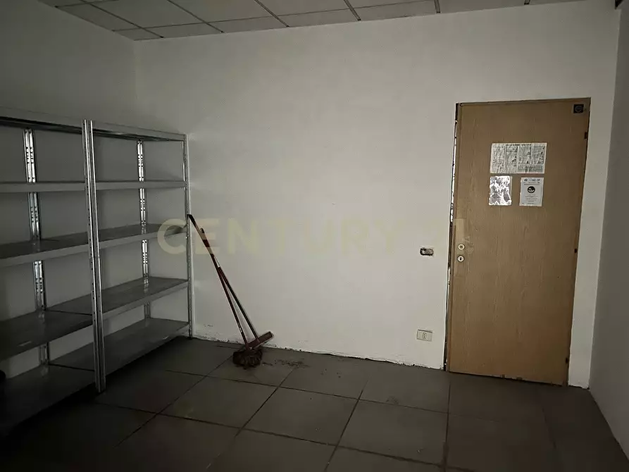 Immagine 6 di Locale commerciale in affitto  in Viale del Lavoro snc a San Martino Buon Albergo