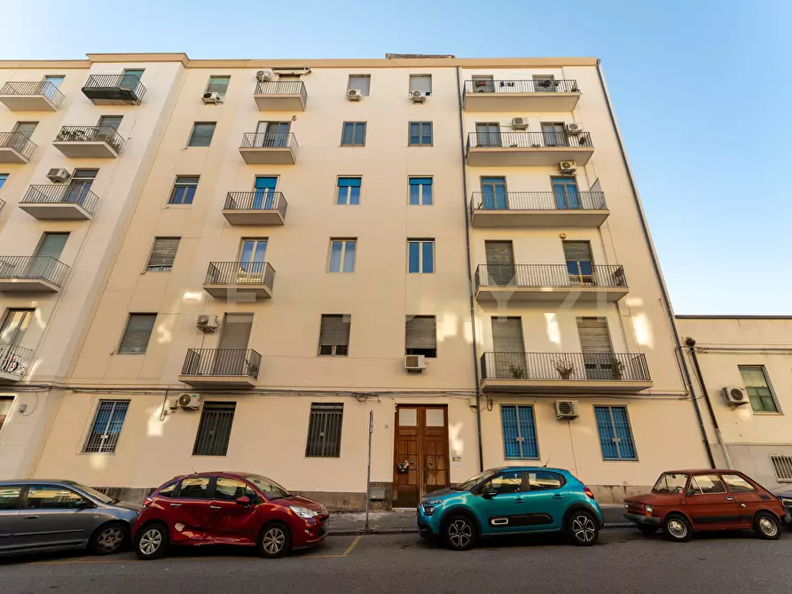 Immagine 1 di Quadrilocale in vendita  in Via Ammiraglio Toscano 5 a Catania