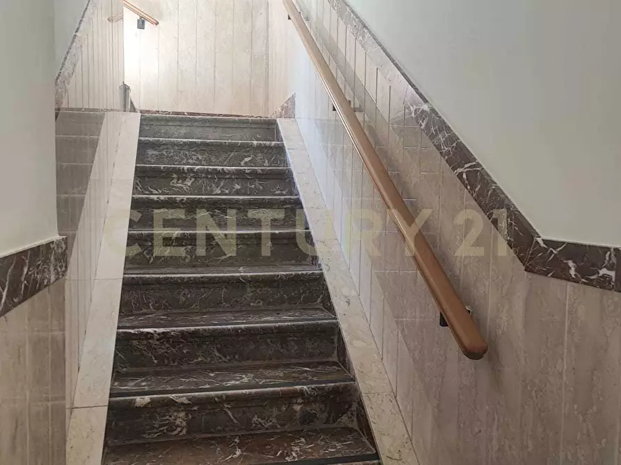 Immagine 20 di Palazzo in vendita  a Messina