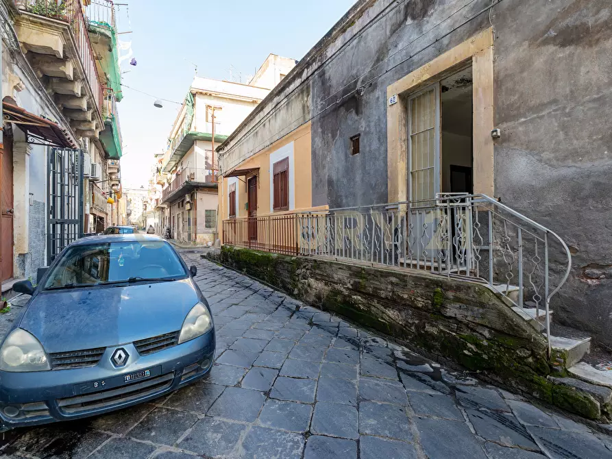 Immagine 5 di Appartamento in vendita  in via del velo 62 62 a Catania