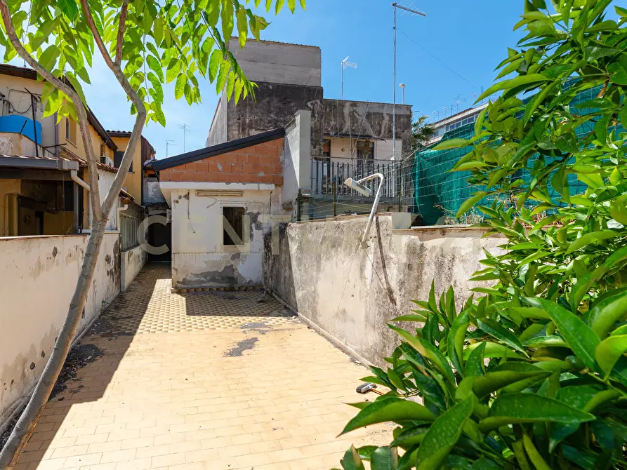 Immagine 34 di Casa indipendente in vendita  in Via Macaluso 9 a Catania
