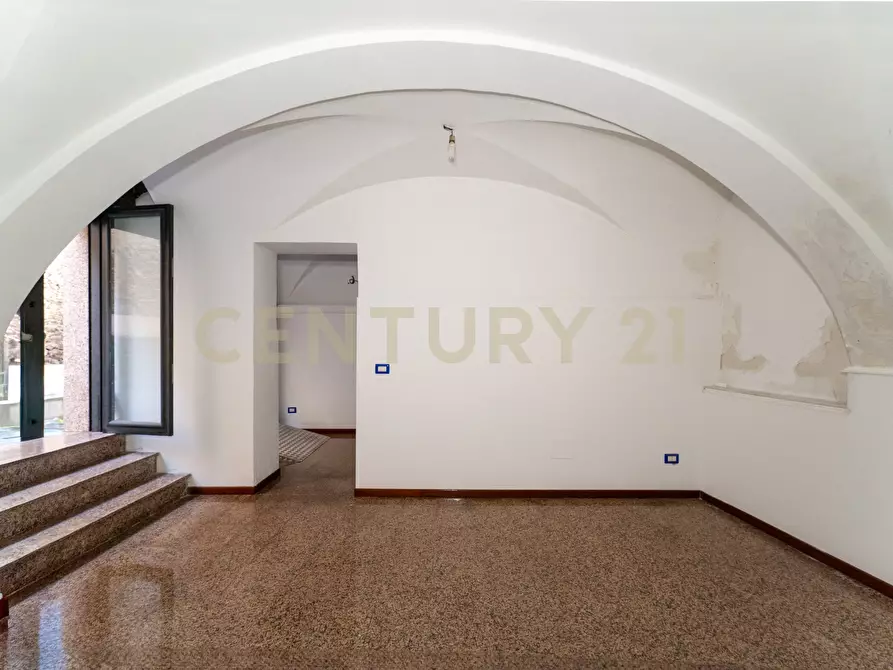 Immagine 17 di Attività artigianale in vendita  in Via Pietro Calanna 7 a Bronte