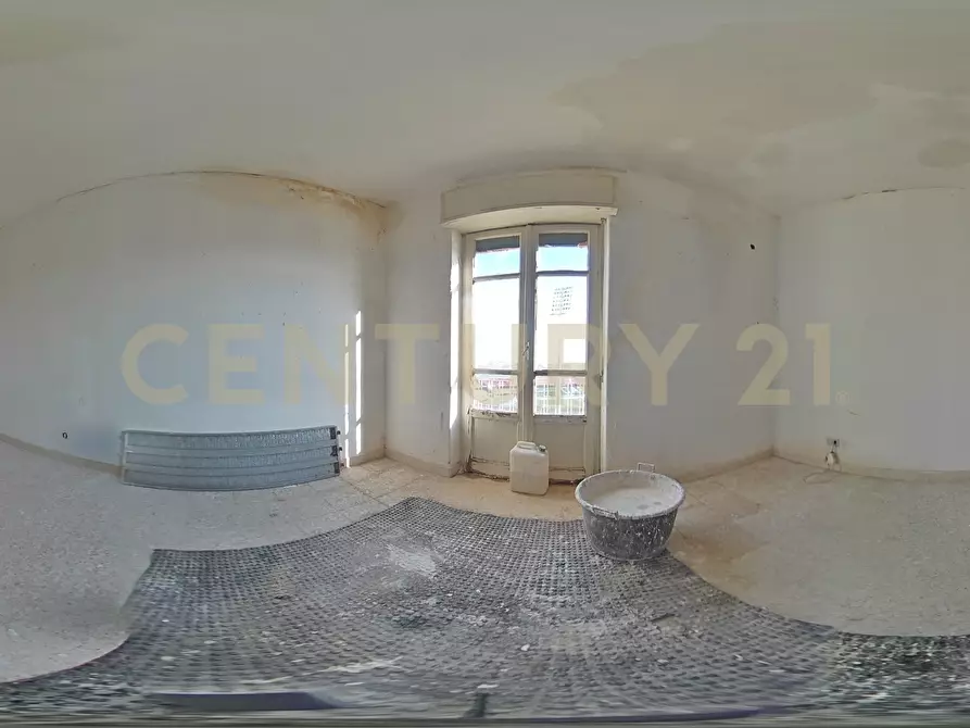 Immagine 76 di Pentalocale in vendita  in Piazza Spedini 8 a Catania