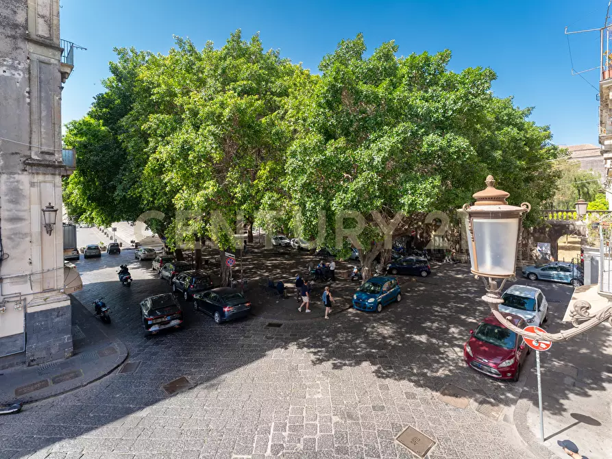 Immagine 42 di Quadrilocale in vendita  in Piazza Miracoli 2 a Catania