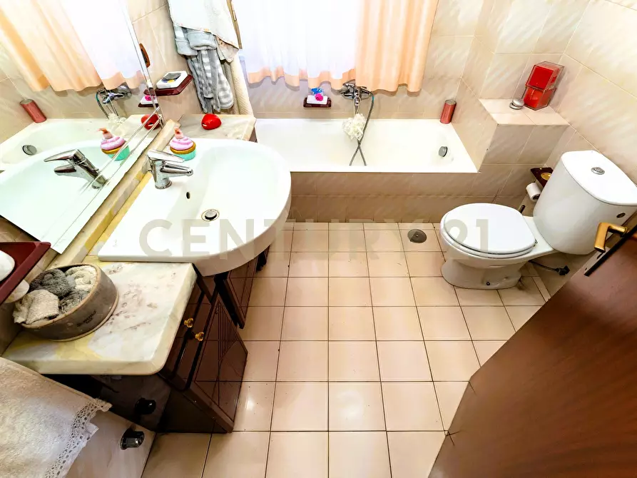 Immagine 21 di Appartamento in vendita  in Via Spagnola 51 a Aci Castello