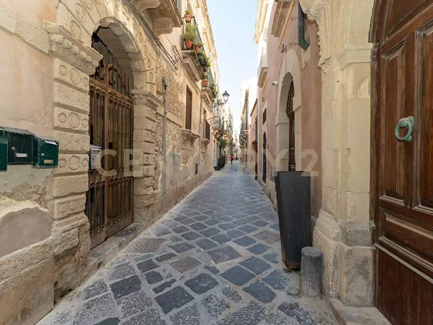Immagine 2 di Bilocale in vendita  in via alagona 68 a Siracusa