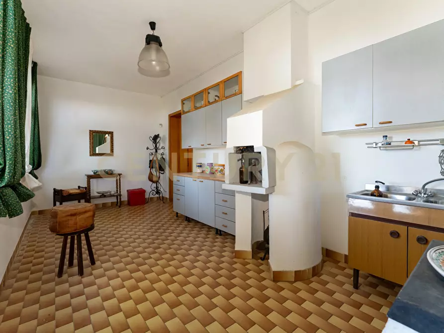 Immagine 47 di Villa in vendita  in Via Ottavia Penna 50 a Caltagirone