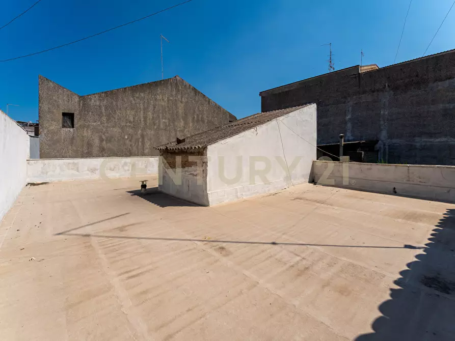 Immagine 39 di Casa indipendente in vendita  in Via Roma 66 a Camporotondo Etneo