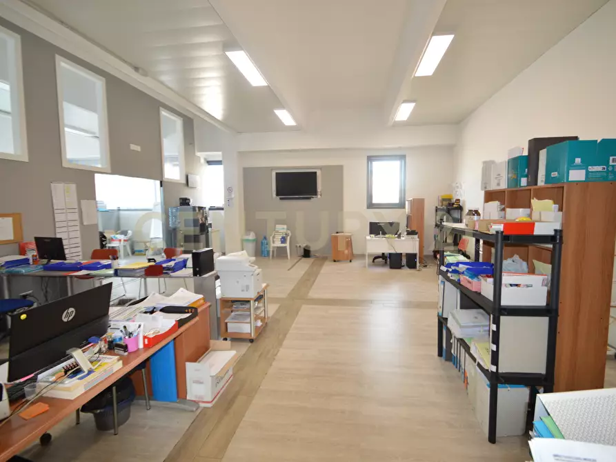 Immagine 12 di Ufficio in vendita  in Via Ambra 33/A a Grosseto