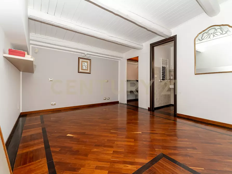 Immagine 35 di Villetta a schiera in vendita  in Via Maria Gianni 81 a Catania