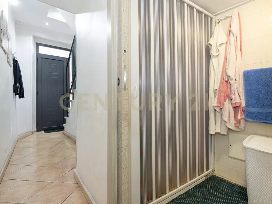 Immagine 9 di Casa indipendente in vendita  in Via Carnazza 1 a Adrano