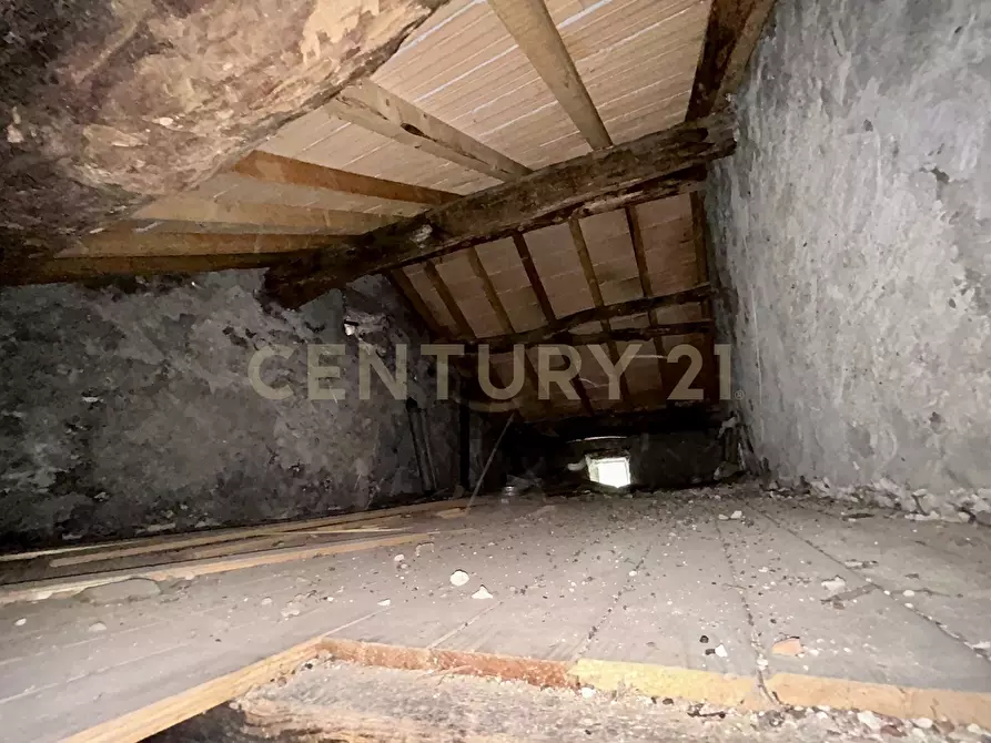 Immagine 10 di Rustico / casale in vendita  in Contrada Tezze a Velo Veronese