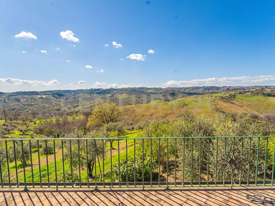 Immagine 9 di Villa in vendita  in Via Santa Lucia 1900 a Morlupo