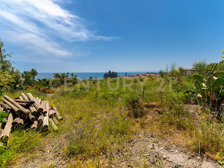 Immagine 15 di Terreno agricolo in vendita  in Via Vampolieri 14 a Aci Castello