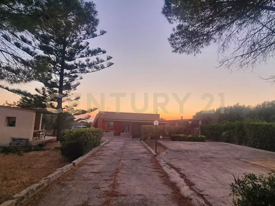 Immagine 1 di Casa bifamiliare in vendita  in Strada Scaro SN a Pachino