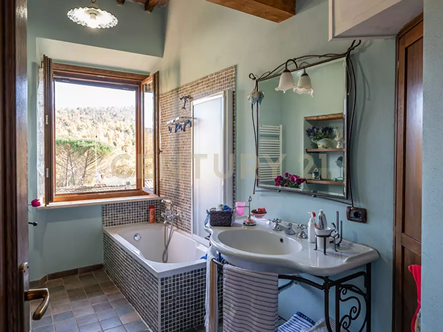 Immagine 43 di Trilocale in vendita  in Via delle Fornaci a Murlo