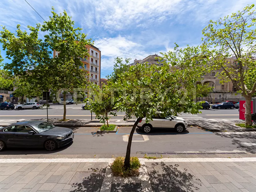 Immagine 33 di Appartamento in vendita  in Corso Italia 205-207 a Catania