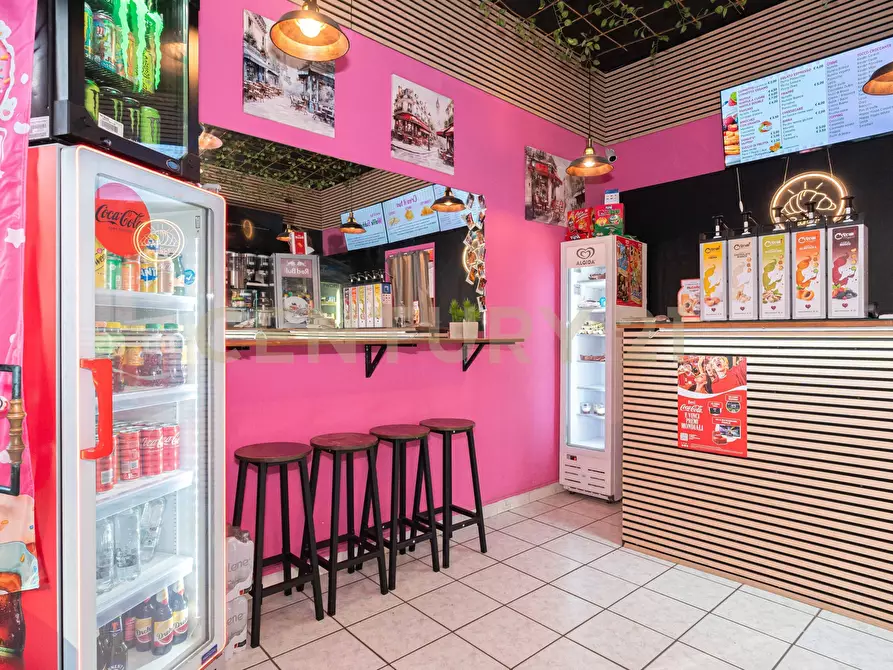 Immagine 2 di Bar / Ristorante in vendita  in Via Padova 120 a Catania