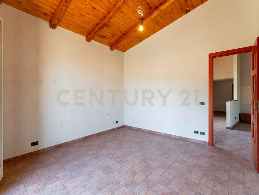 Immagine 58 di Palazzo in vendita  in Via Sebastiano Catania 284 a Catania