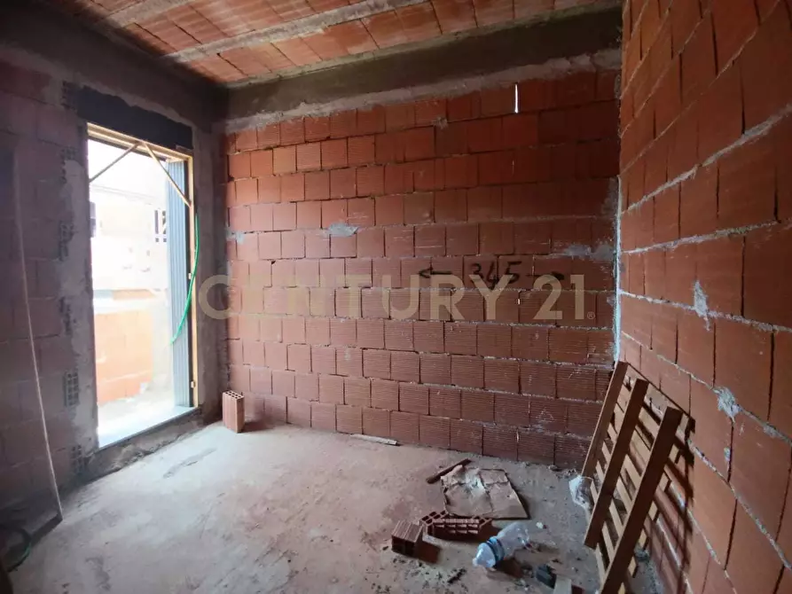 Immagine 61 di Casa bifamiliare in vendita  in VIA LEONCAVALLO 7 a Aci Sant'antonio