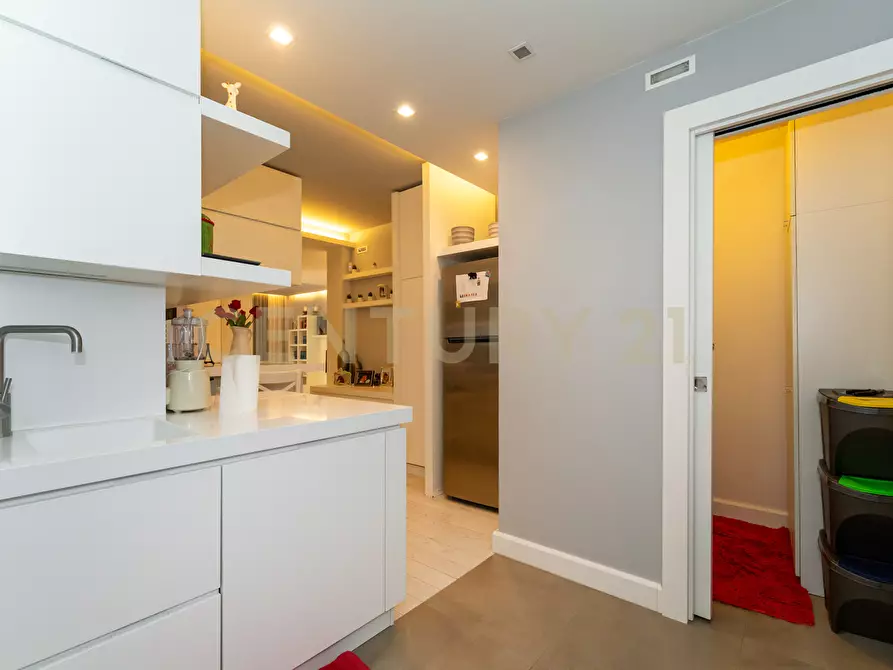 Immagine 17 di Appartamento in vendita  in Via Masaniello 8 a Catania