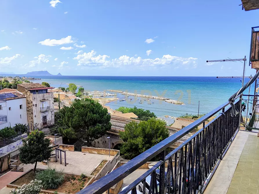 Immagine 30 di Trilocale in vendita  in Via Giuseppe Fazio 2 a Trabia