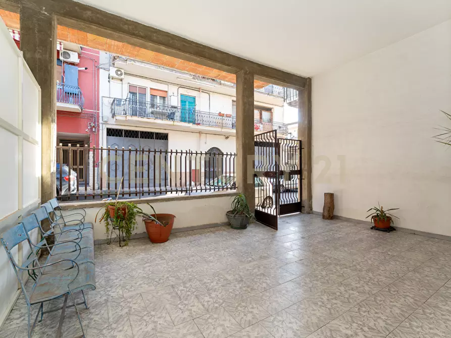 Immagine 1 di Quadrilocale in vendita  in Via P. Gobetti 8 a Adrano