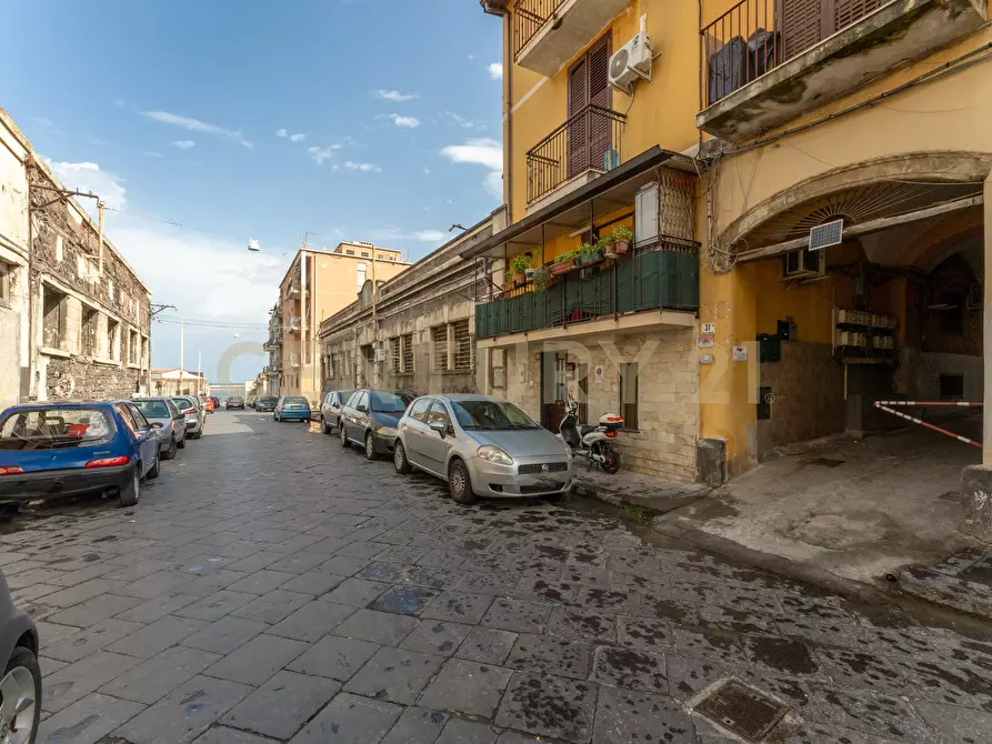 Immagine 10 di Monolocale in vendita  in Via del Principe 37 a Catania